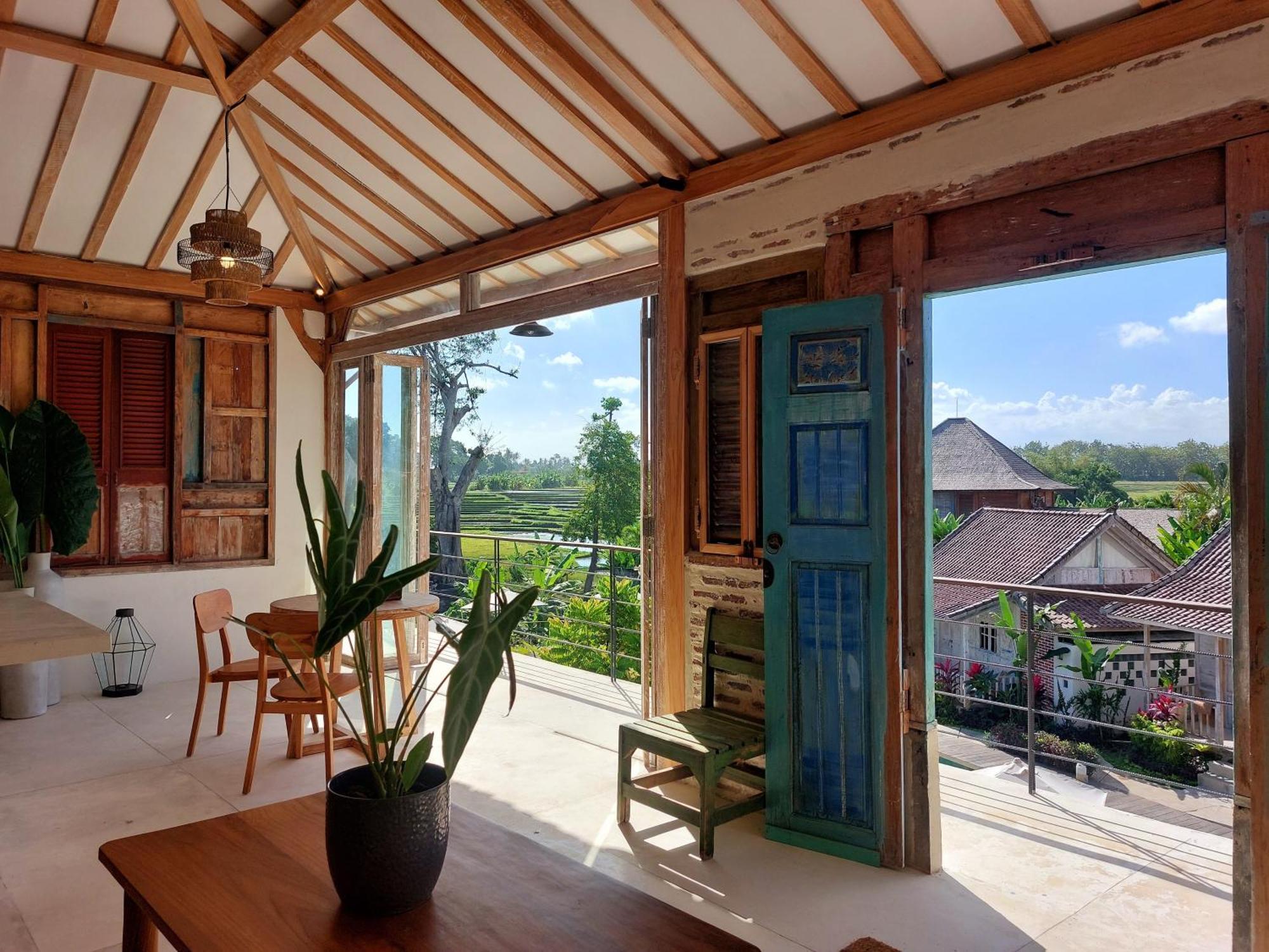 Spaces Bali Unique Boutique Hotel Munggu Rum bild