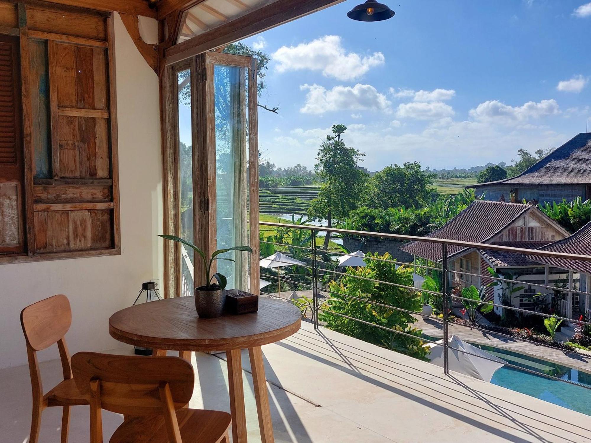 Spaces Bali Unique Boutique Hotel Munggu Rum bild